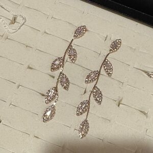 🎃Elegant Silver Leaf Drop Earrings